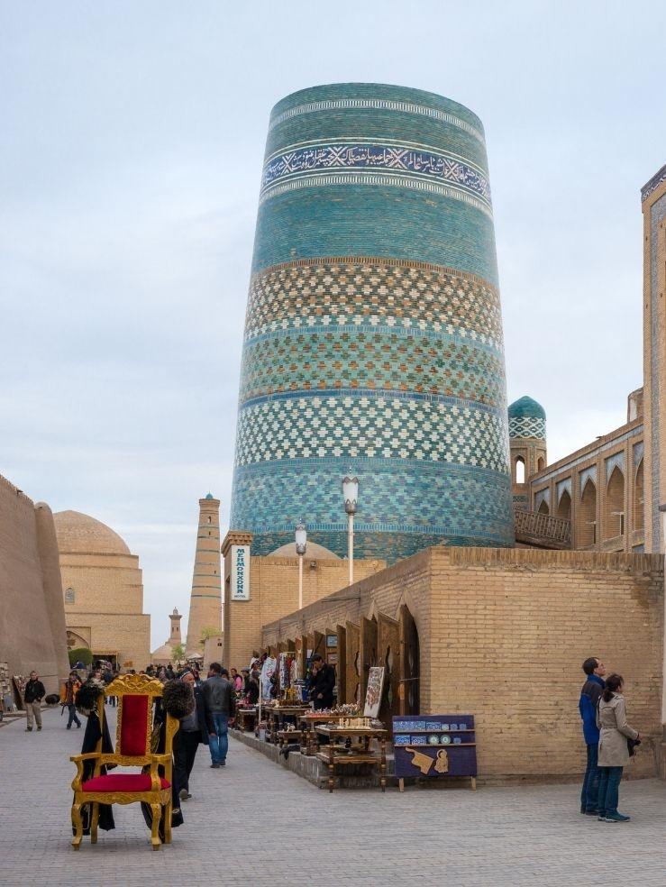 Nuestro panel en línea en Uzbekistán